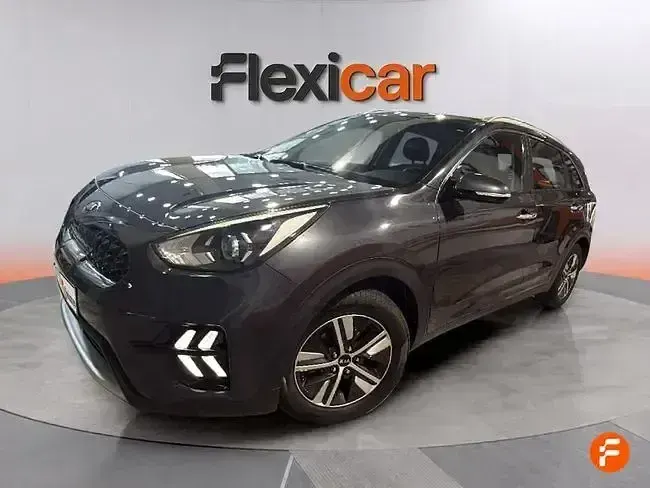 Usado Kia Niro 141 CV (103 kW) 2020 Gris SUV
