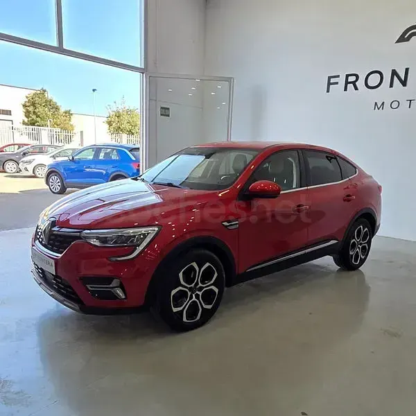 Usado Renault Arkana Zen 145 CV (106 kW) 2022 Rojo SUV