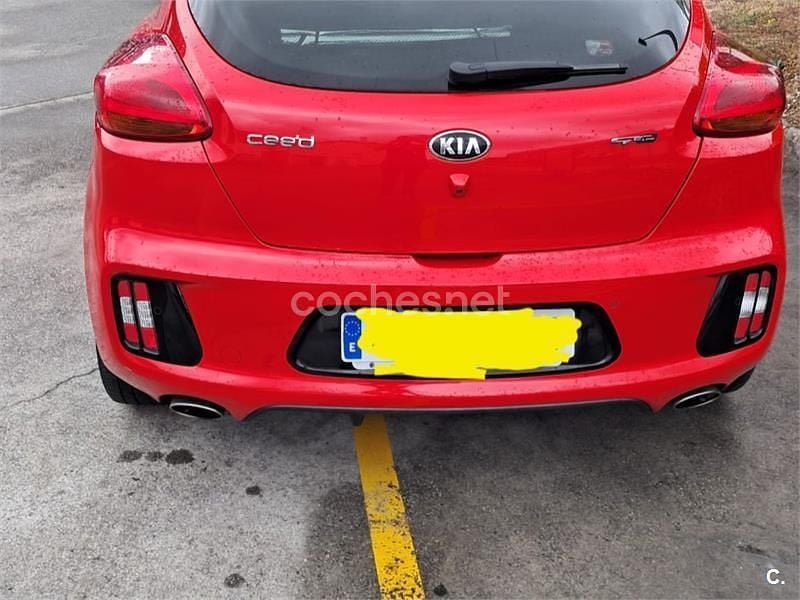 Rojo Usado 2018 Kia ProCeed GT-Line Utilitario | 16.000 € (Caro) - Imagen 1/4