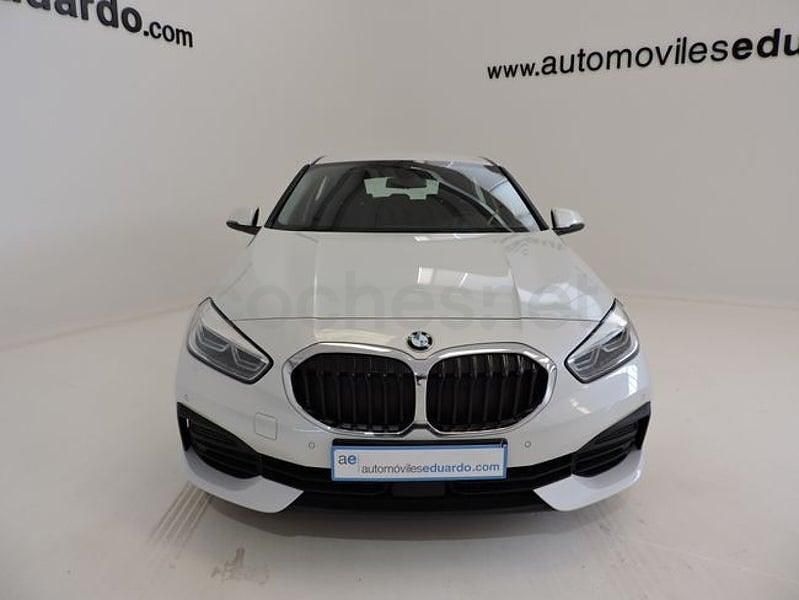 Usado BMW 118 Advantage 136 CV (100 kW) 2022 Blanco Utilitario