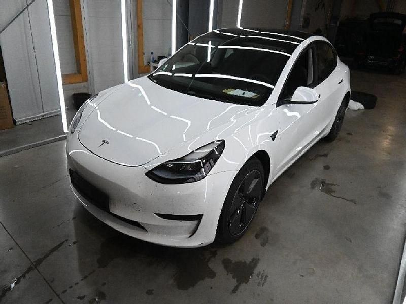 Usado Tesla Model 3 RWD 236 kW (321 CV) 2023 Blanco Berlina