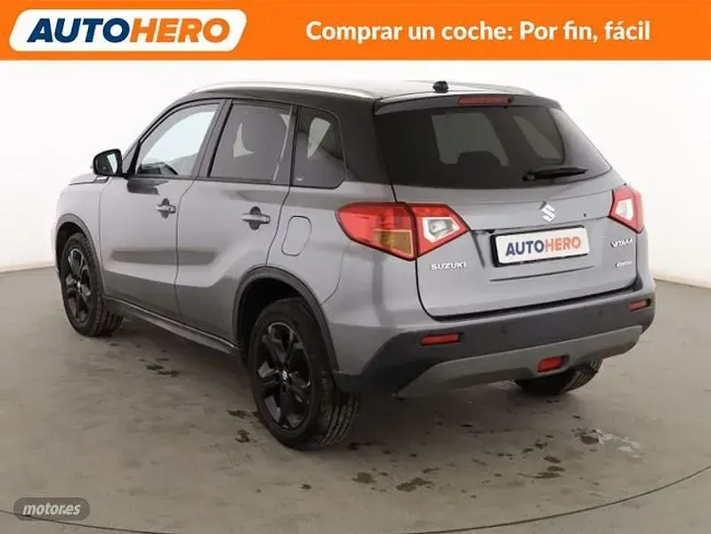 Usado Suzuki Vitara 140 CV (102 kW) 2016 Gris SUV