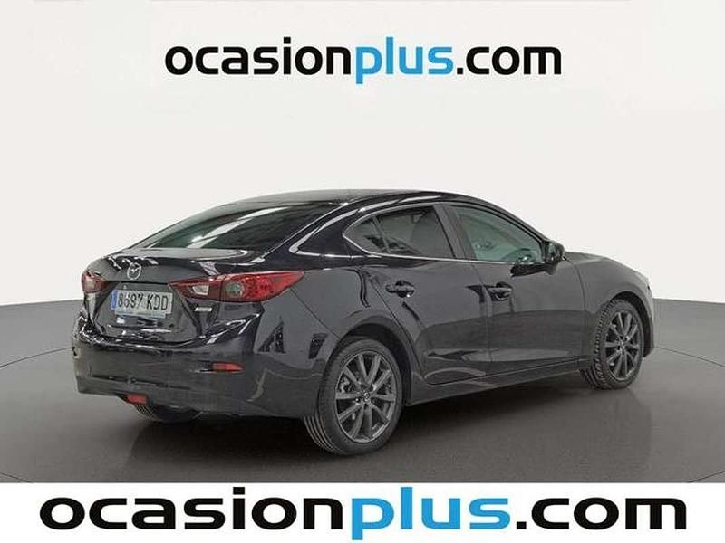 Usado Mazda 3 Style 105 CV (77 kW) 2017 Negro Utilitario