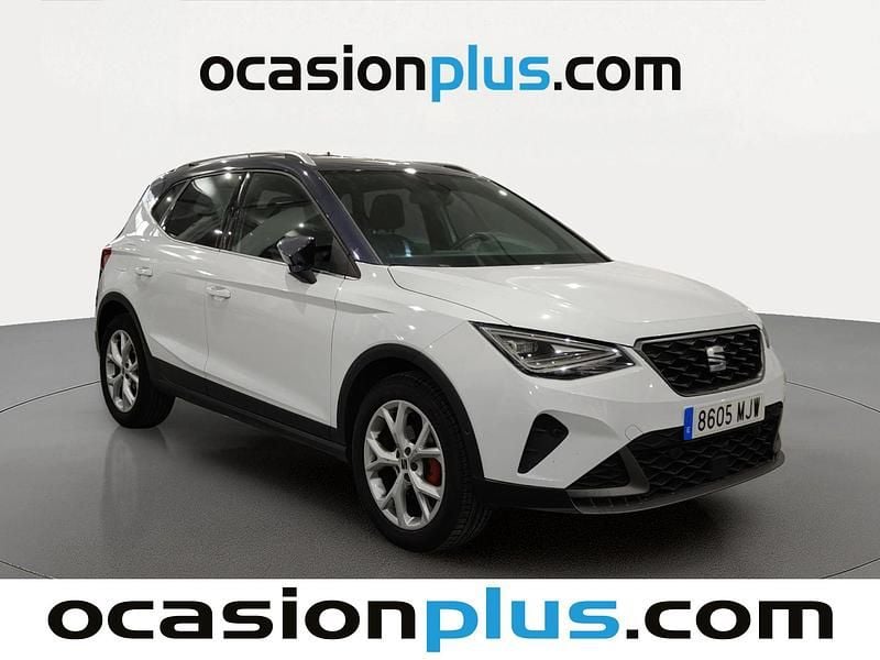 Usado Seat Arona FR 150 HP (110 kW) 2023 Branco SUV