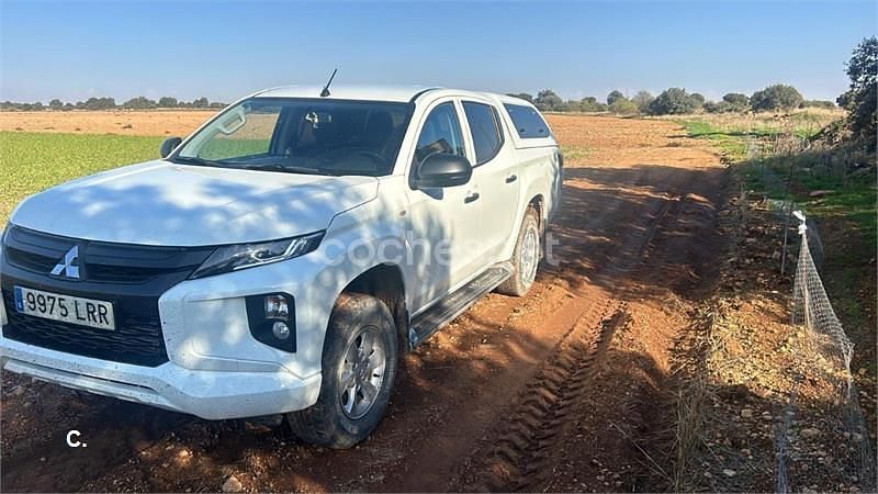 Blanco Usado 2021 Mitsubishi L200 Recogida | 20.500 € (Precio justo) - Imagen 1/4