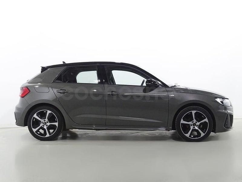 Usado Audi A1 Sportback 95 CV (69 kW) 2023 Gris / plata Utilitario