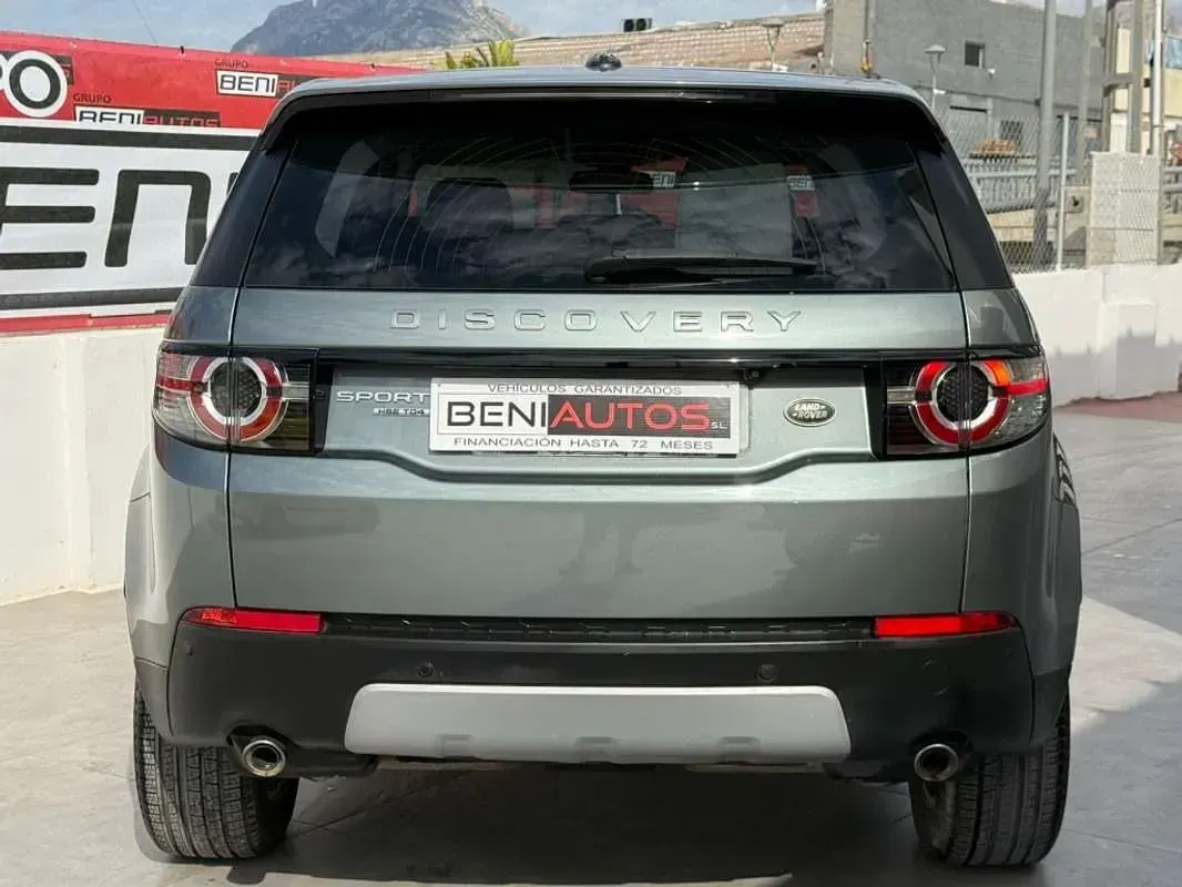 Usado Land Rover Discovery Sport HSE 150 CV (110 kW) 2015 Verde SUV