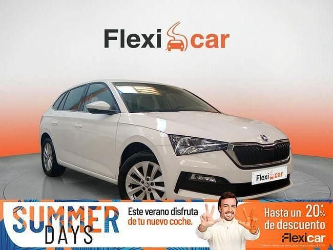Blanco Usado 2023 Skoda Scala Ambition Utilitario | 16.990 € (Buen precio) - Imagen 1/4