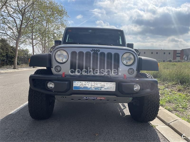 Usado Jeep Wrangler Rubicon 200 CV (147 kW) 2018 Gris / plata SUV