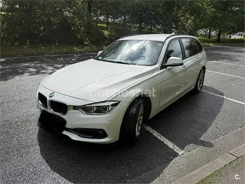 Usado BMW 318 150 CV (110 kW) 2017 Blanco Familiar