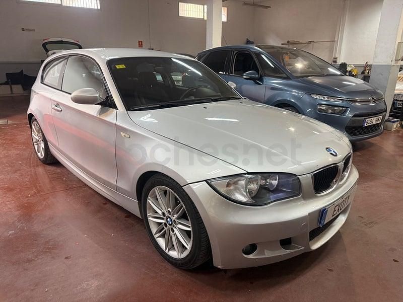 Usado BMW 118 143 CV (105 kW) 2009 Gris / plata Utilitario
