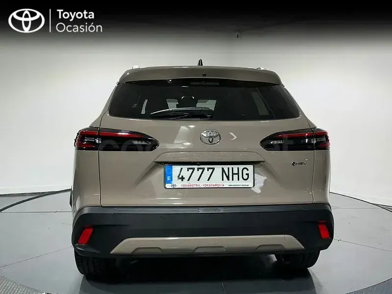 Usado Toyota Corolla Cross Style 140 CV (102 kW) 2025 Marrón SUV