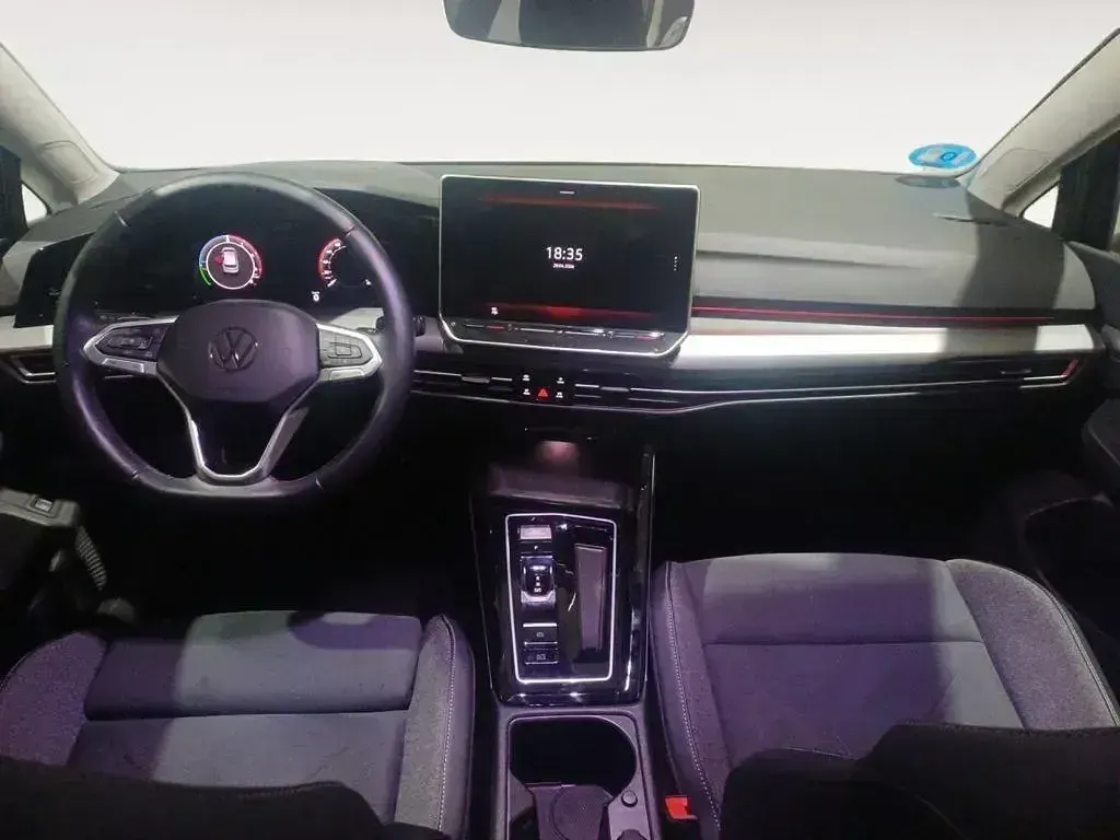 Usado VW Golf VIII Style 204 CV (150 kW) 2025 Negro Berlina