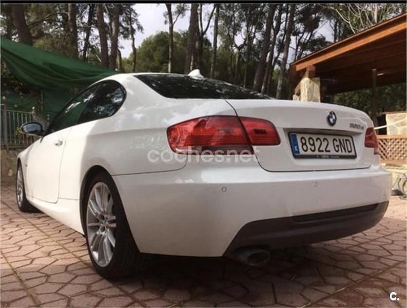 Usado BMW 320 177 CV (130 kW) 2009 Blanco Coupe
