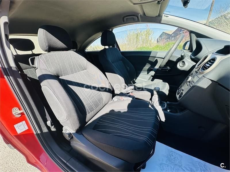 Usado Opel Corsa Sport 90 CV (66 kW) 2007 Rojo Utilitario