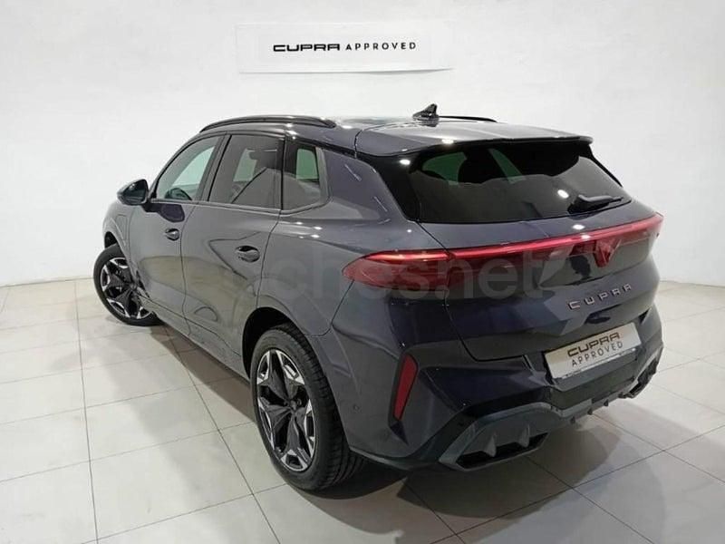 Usado Cupra Terramar 204 CV (150 kW) 2025 Gris / plata SUV