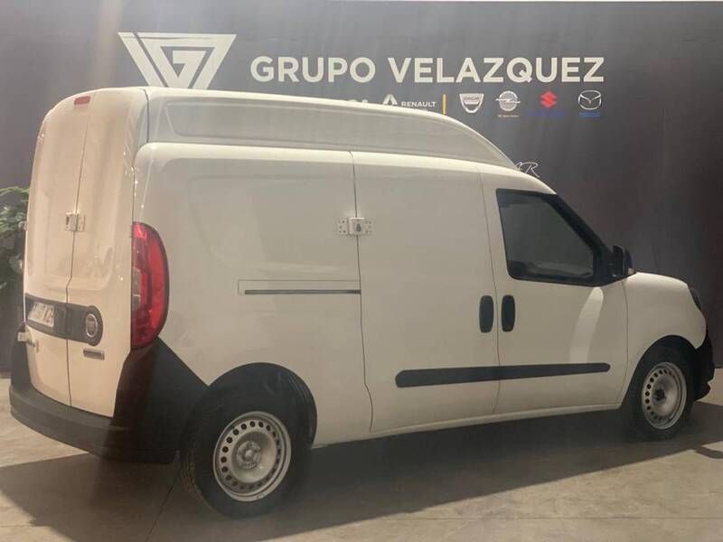 Blanco Usado 2019 Fiat Doblò Monovolumen | 15.490 € (Un poco caro) - Imagen 1/4