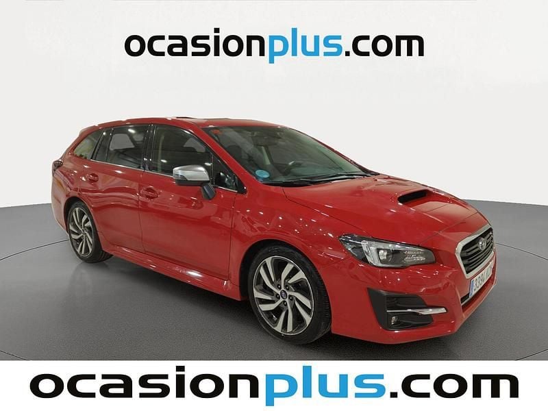 Usado Subaru Levorg GT 170 CV (125 kW) 2017 Rojo Monovolumen