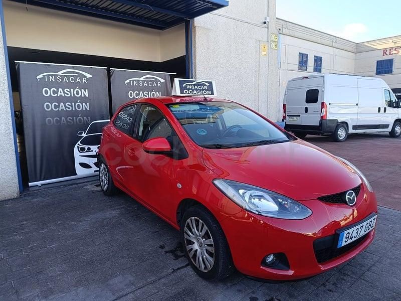 Usado Mazda 2 Active 86 CV (63 kW) 2008 Rojo Berlina