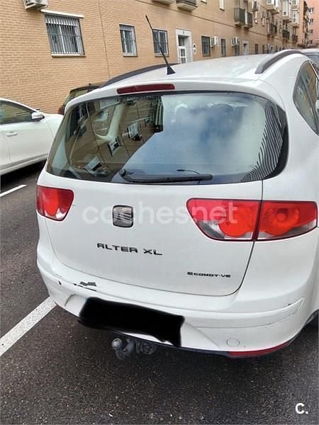 Usado Seat Altea XL Style 105 CV (77 kW) 2013 Blanco Monovolumen