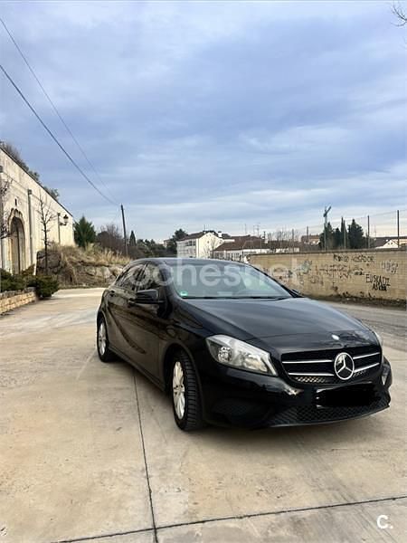Usado Mercedes A200 Urban 136 CV (100 kW) 2014 Negro Berlina