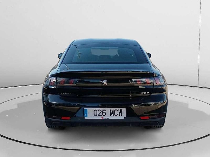 Usado Peugeot 508 Active 132 CV (97 kW) 2022 Negro Berlina