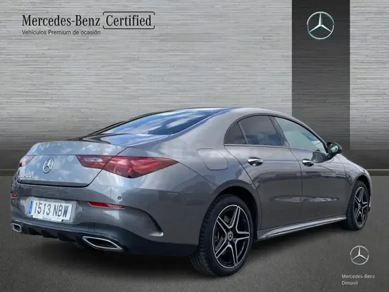 Usado Mercedes CLA250e 218 CV (160 kW) 2025 Gris / plata Coupe