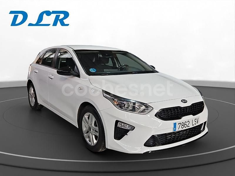 Usado Kia Ceed 120 CV (88 kW) 2021 Blanco Utilitario