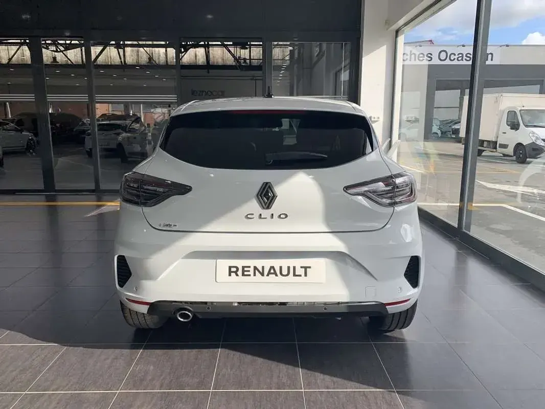 Nuevo Renault Clio Techno 101 CV (74 kW) 2025 Blanco Utilitario