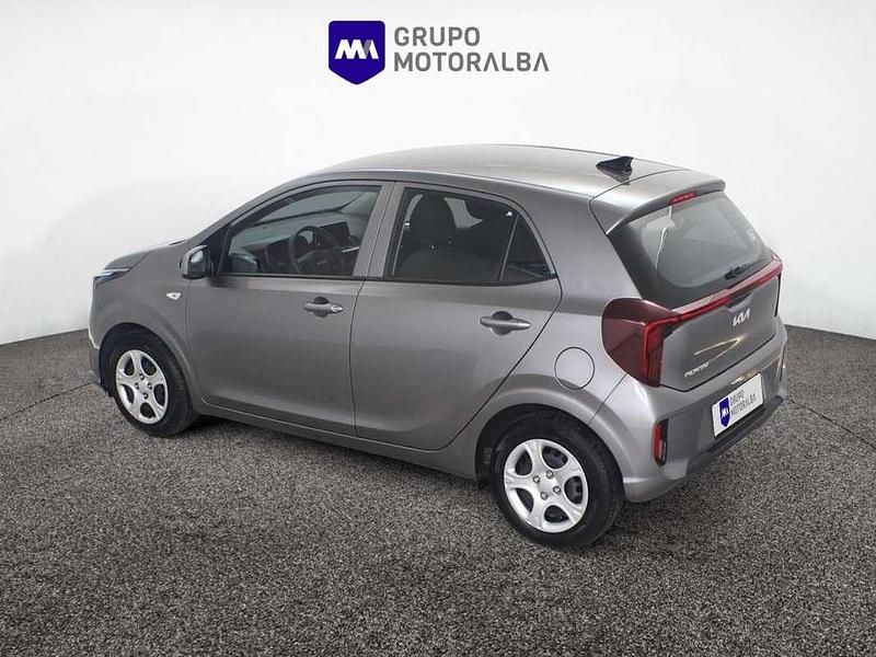Usado Kia Picanto 63 CV (46 kW) 2025 Gris Utilitario