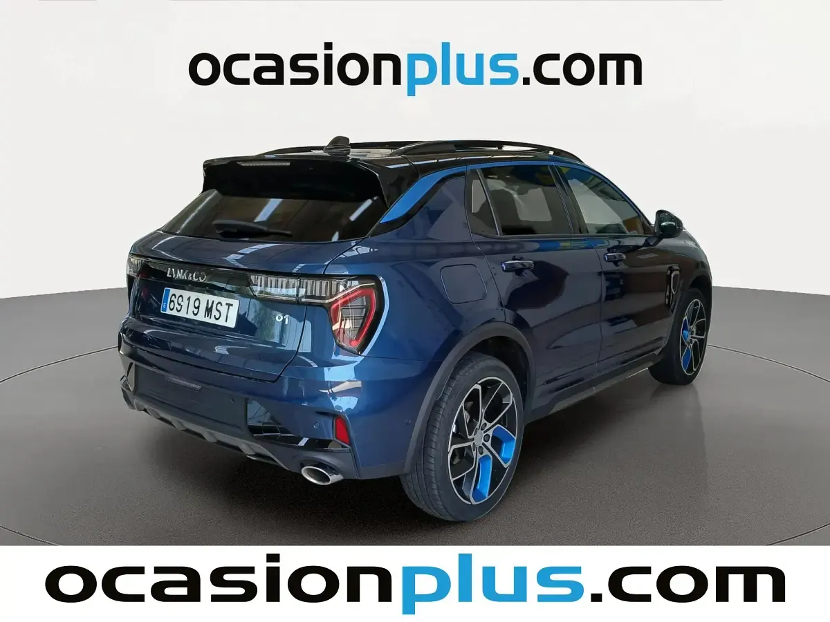 Usado Lynk & Co 01 261 CV (191 kW) 2024 Azul SUV