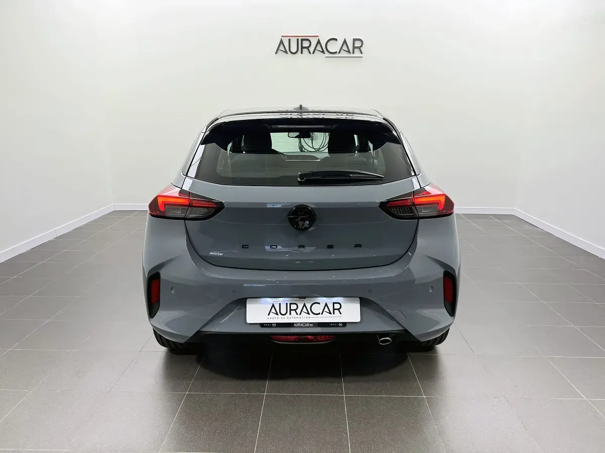 Usado Opel Corsa 100 CV (73 kW) 2026 Utilitario