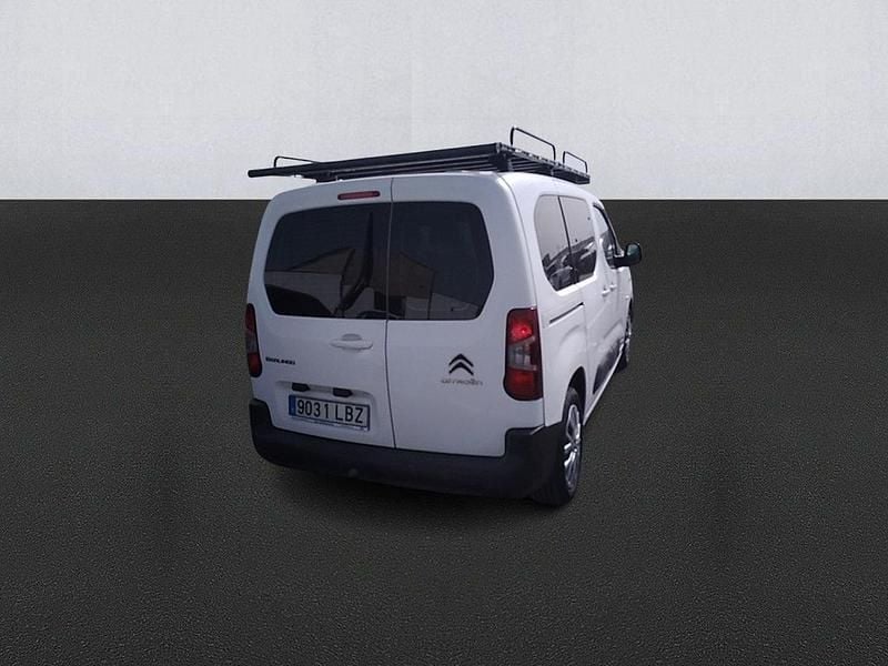 Usado Citroën Berlingo Feel 102 CV (75 kW) 2019 Blanco Monovolumen