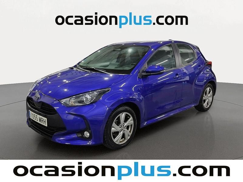 Azul Usado 2024 Toyota Yaris Hybrid Active Utilitario | 18.810 € (Precio justo) - Imagen 1/4