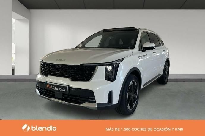 Blanco Nuevo 2025 Kia Sorento Premium SUV | 51.590 € (Precio justo) - Imagen 1/4