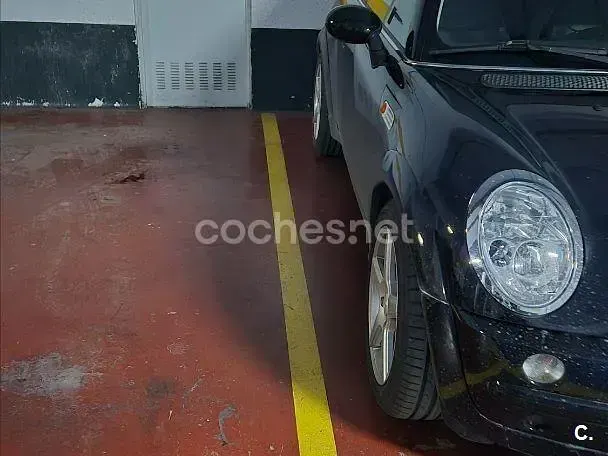 Usado Mini Cooper 115 CV (84 kW) 2002 Negro Utilitario