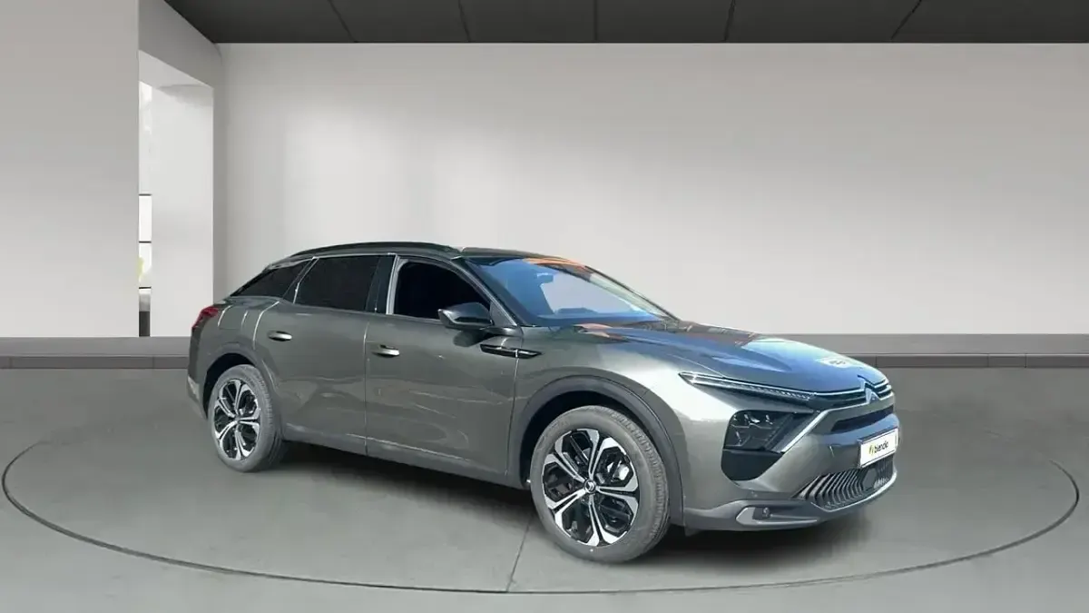 Usado Citroën C5 X Shine 180 CV (132 kW) 2025 Gris Familiar