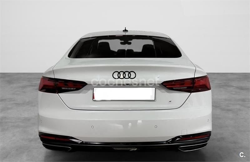 Usado Audi A5 Ambiente 204 CV (150 kW) 2024 Blanco Berlina