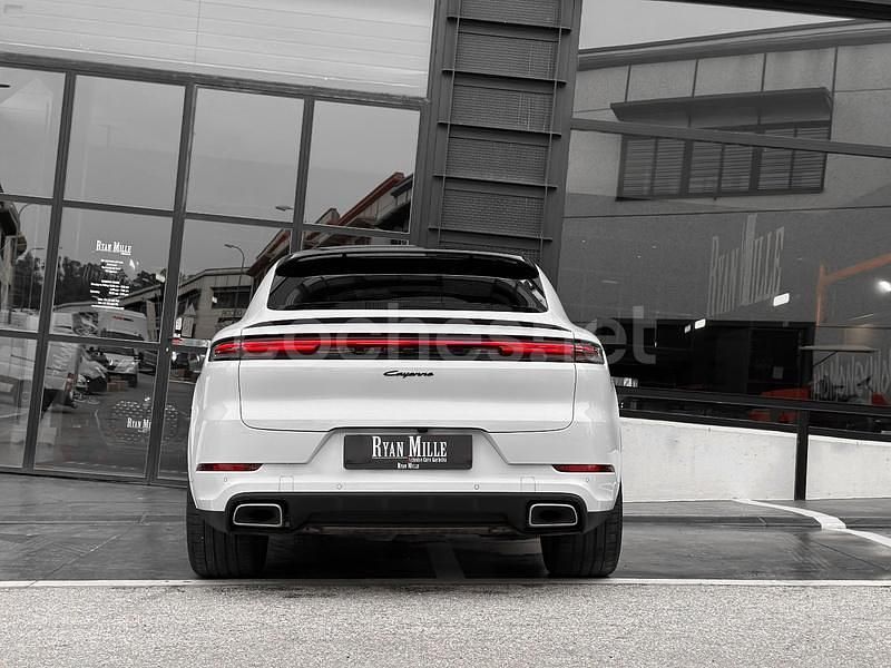 Usado Porsche Cayenne 470 CV (345 kW) 2023 Blanco SUV