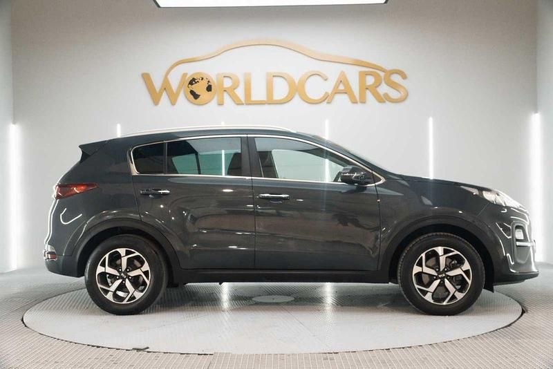 Usado Kia Sportage Plus 136 CV (100 kW) 2021 Negro SUV