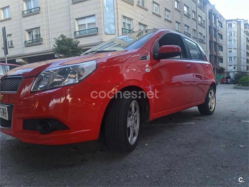 Rojo Usado 2009 Chevrolet Aveo LS Berlina | 3000 € (Buen precio) - Imagen 1/4