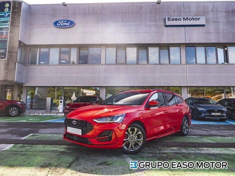 Rojo Usado 2023 Ford Focus ST-Line Familiar | 25.000 € (Precio justo) - Imagen 1/4