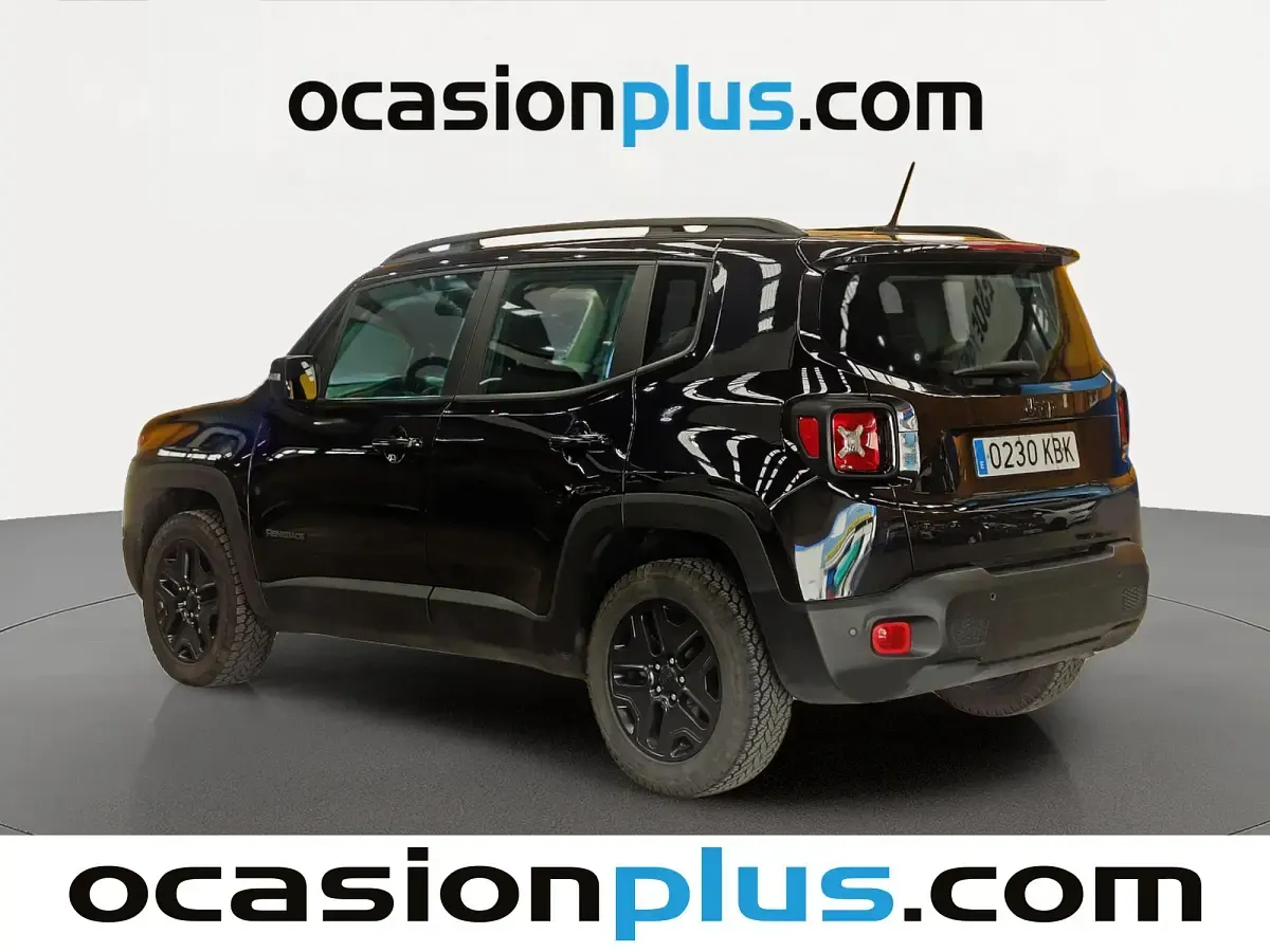 Begagnad Jeep Renegade 140 HK (102 kW) 2017 Svart SUV