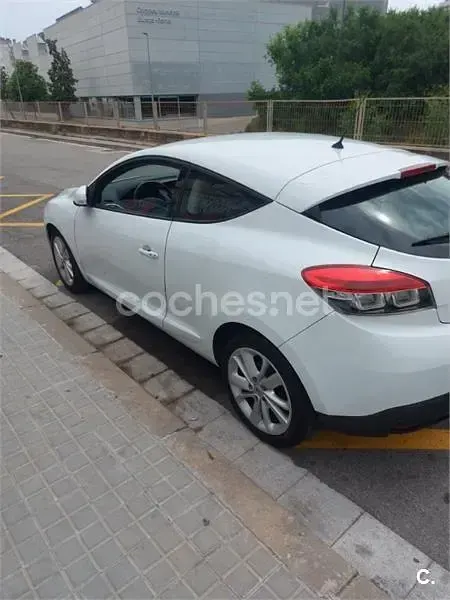 Usado Renault Mégane Expression 115 CV (84 kW) 2012 Blanco Berlina