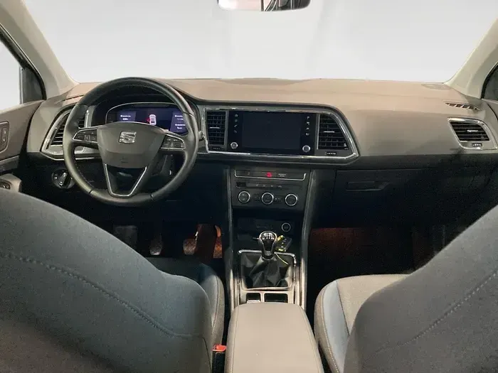 Usado Seat Ateca Style 150 CV (110 kW) 2020 Gris SUV