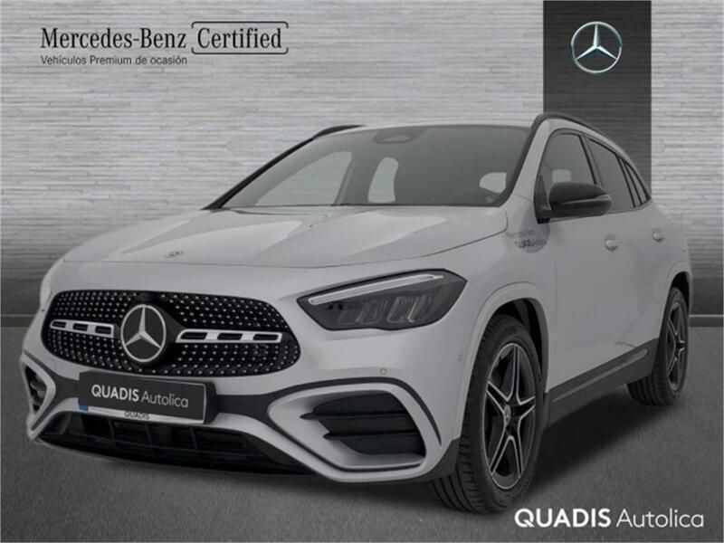 Plata iridio Usado 2024 Mercedes GLA200 AMG line SUV | 44.900 € (Precio justo) - Imagen 1/4