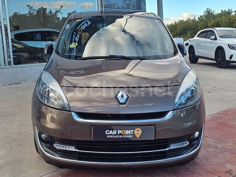 Usado Renault Grand Scénic Bose Edition 150 CV (110 kW) 2012 Marrón Monovolumen
