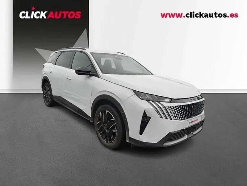 Usado Peugeot 5008 Allure 145 CV (106 kW) 2025 Blanco SUV