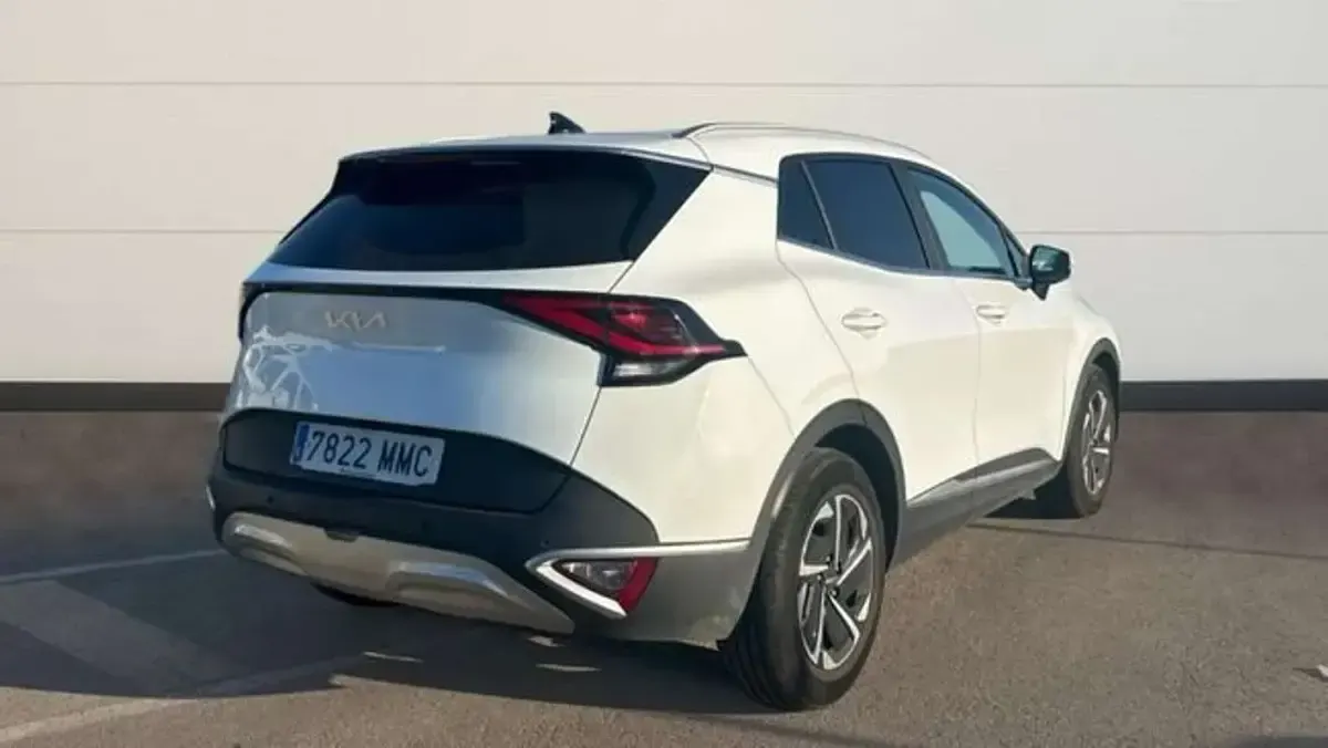 Usado Kia Sportage 150 CV (110 kW) 2023 Blanco SUV
