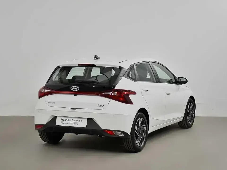 Usado Hyundai i20 100 CV (73 kW) 2023 Otro Utilitario